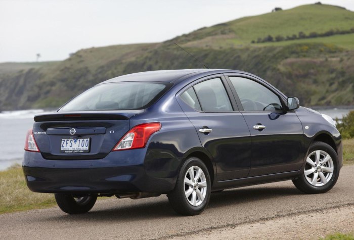 Nissan Almera 2016