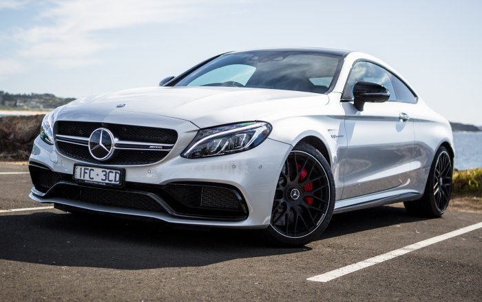 Mercedes Benz AMG 63