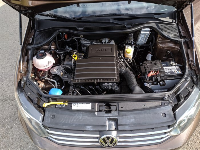 Volkswagen Polo sedan под капотом