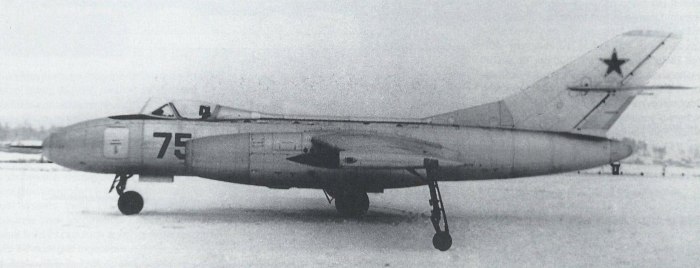Самолёт як-25рв