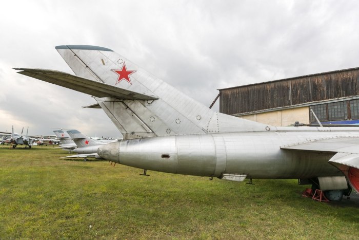 Як-25 перехватчик