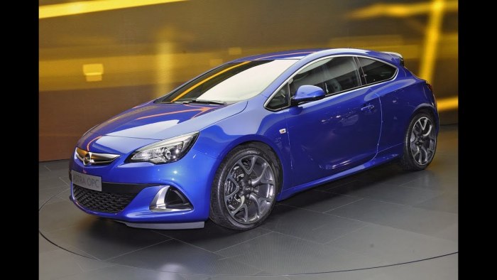 Опель Astra OPC