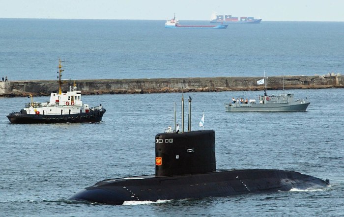 Дизель-электрическая подводная лодка Варшавянка