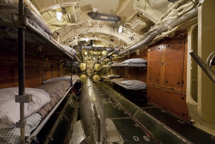 Внутри подводной лодки u-4712