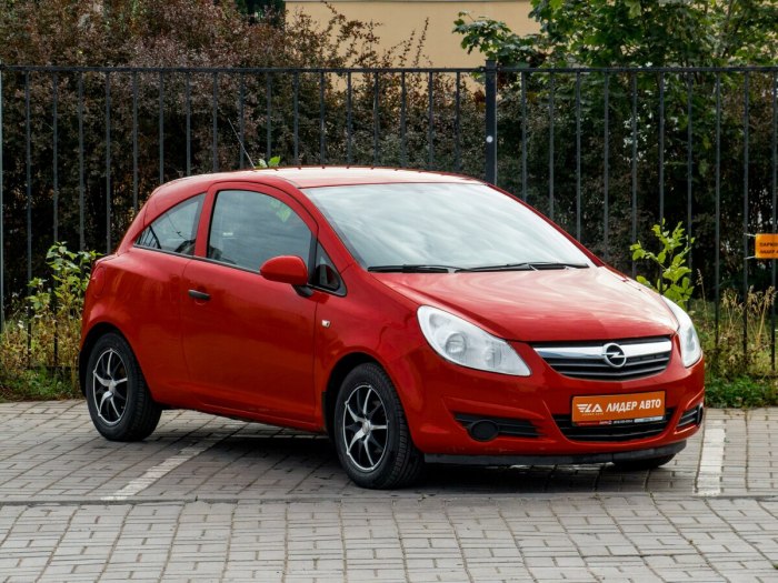 Opel Corsa хэтчбек 2008