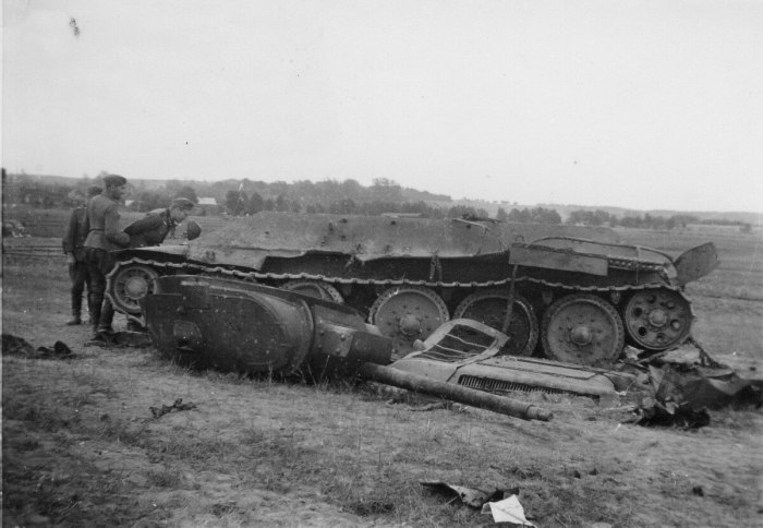 Подбитые танки т-34 лето 1941