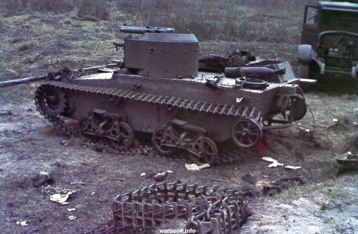 Т-37 подбитый