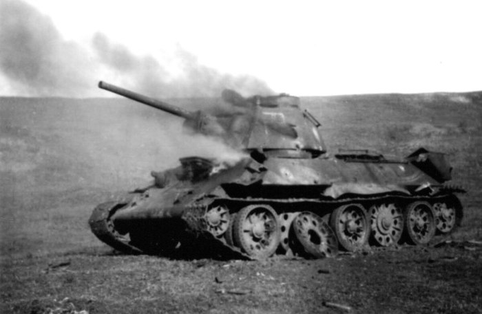 Подбитый т 34 Курская дуга