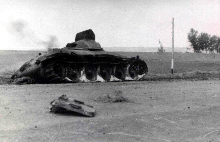 Подбитые танки т-34 лето 1941