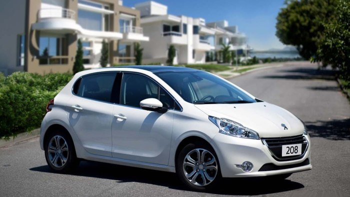 Peugeot 208 2013