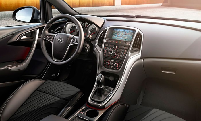 Opel Astra j 2013 салон