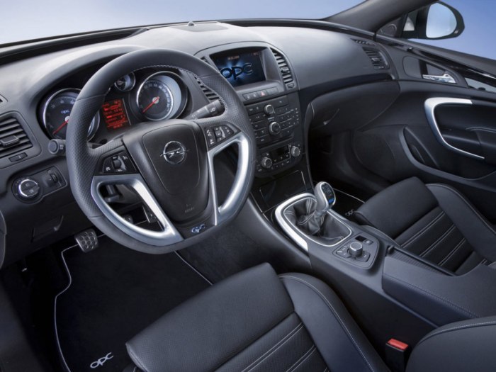 Opel Insignia OPC 2017