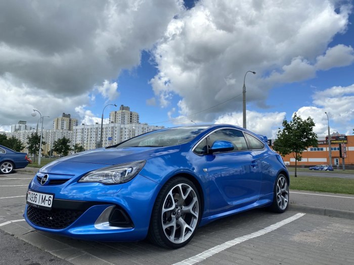 Opel Astra OPC 2021
