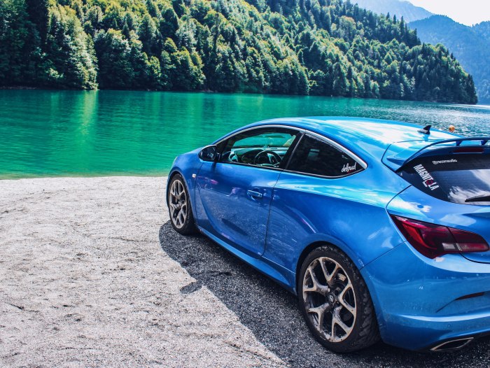 Opel Astra GTC OPC