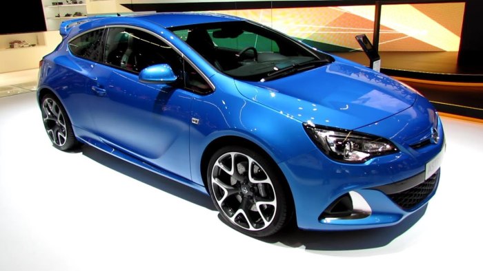 Opel Astra GTC OPC