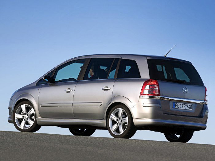 Opel Zafira b