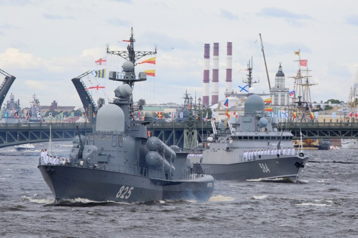 День ВМФ парад кораблей Санкт-Петербург