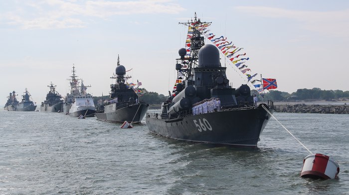 Парад на день ВМФ В Санкт-Петербурге 2022