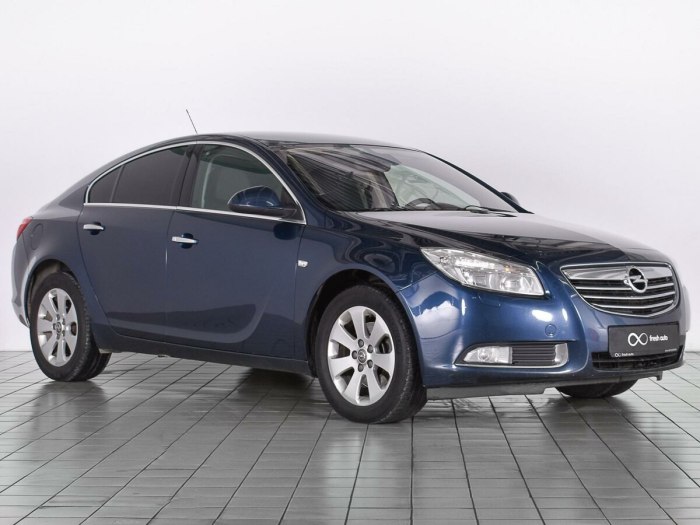 Opel Insignia 2011