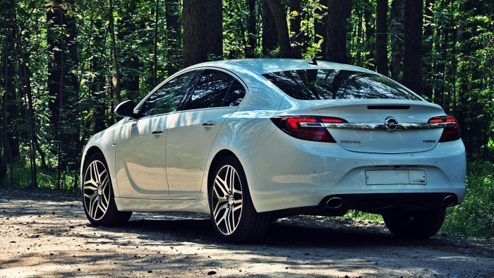 Opel Insignia лифтбек