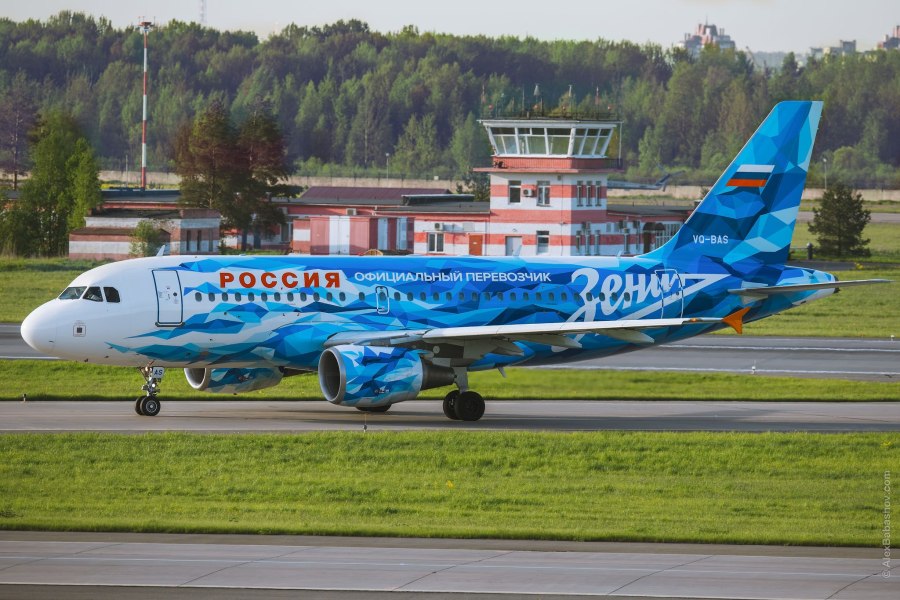Airbus a319 Россия Зенит