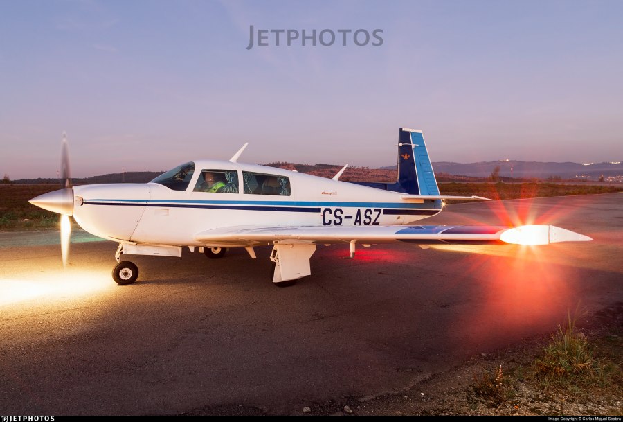 Mooney m20