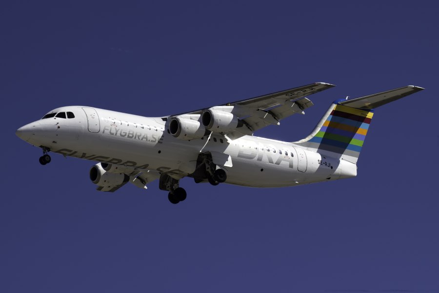 Rj85 самолет