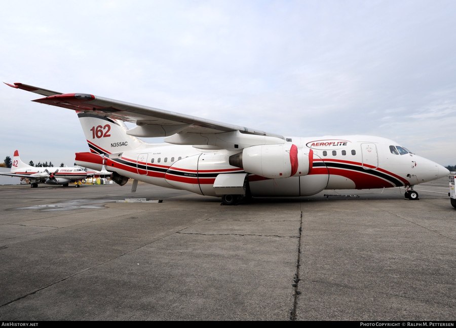 Avro rj85