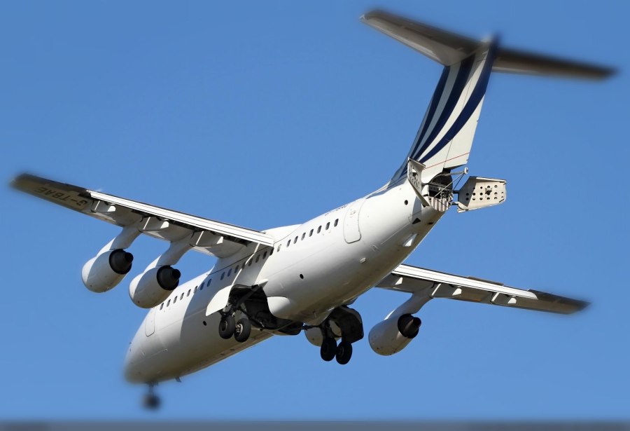 British Aerospace RJ 85