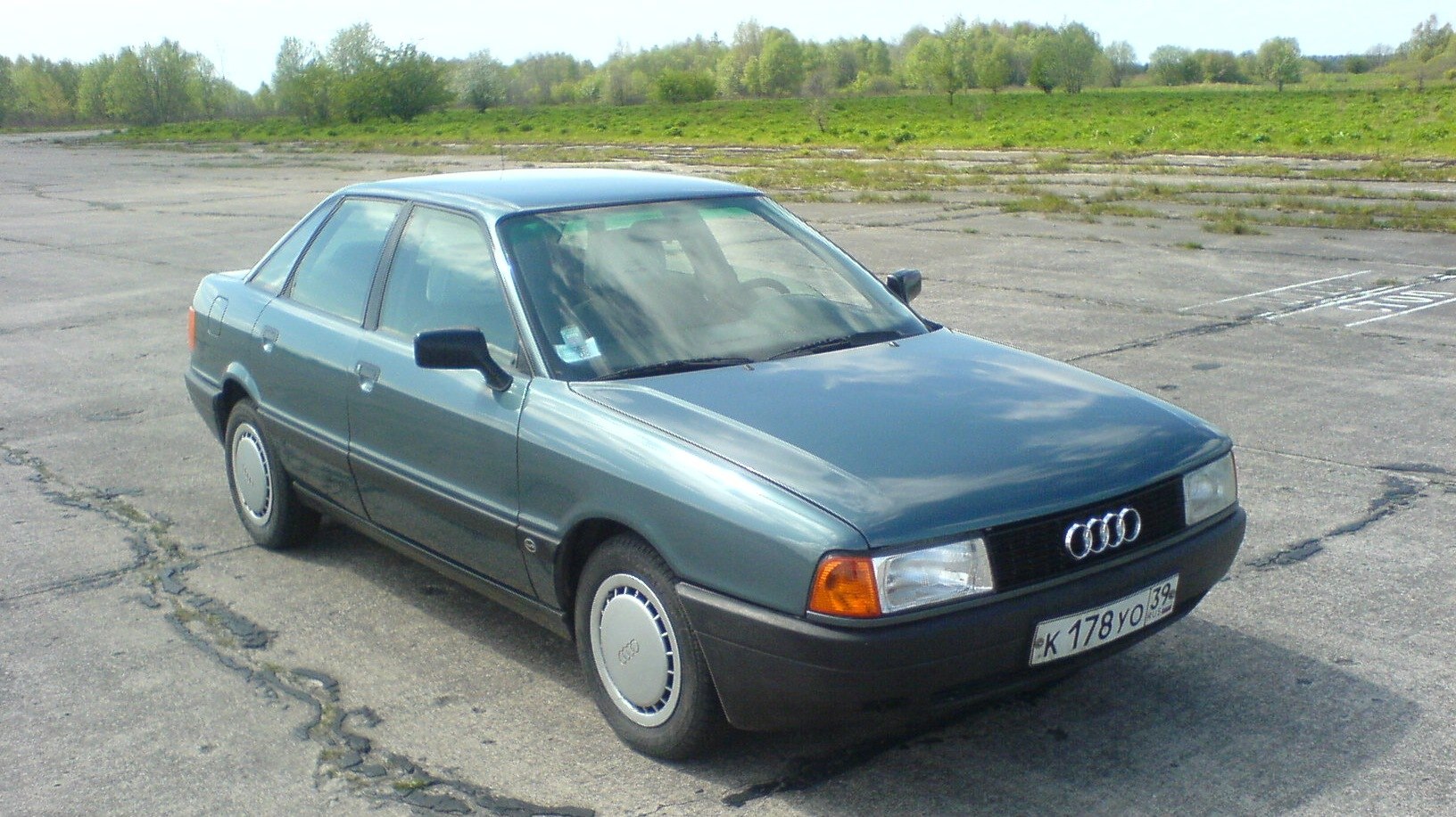 Куплю ауди 80 б у. Audi 80 b3 1991. Audi 80 b3 зеленая. Ауди 80 б3. Ауди 80 b3 1990.