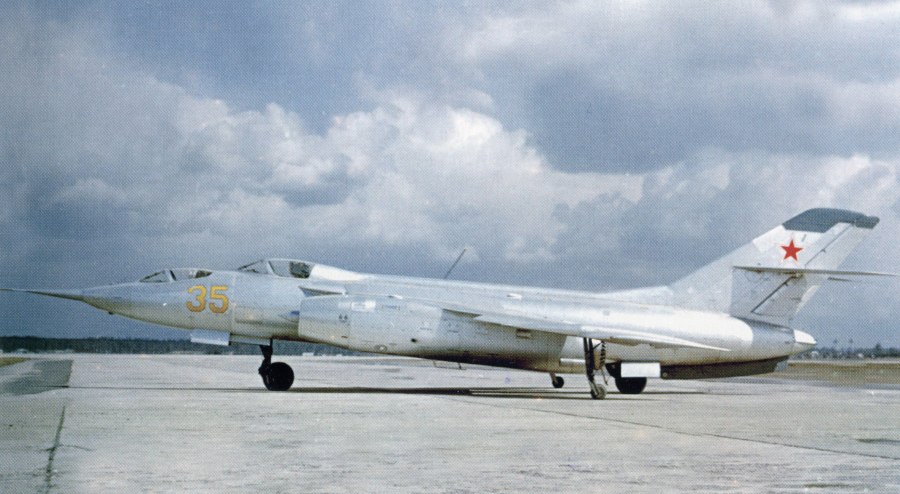 Самолет разведчик р 5