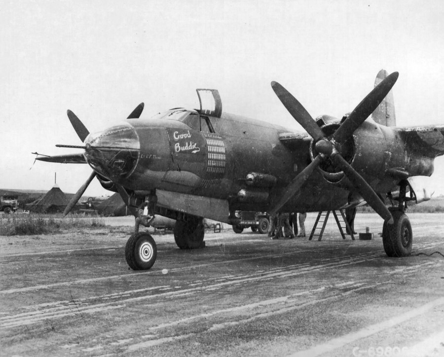 Б-26 бомбардировщик