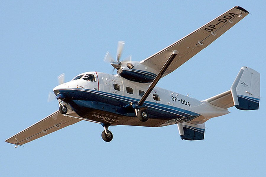M28 самолет