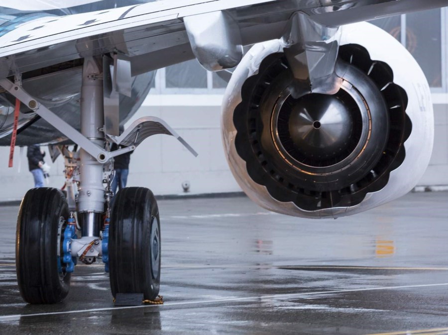 Шасси Боинг 737 800