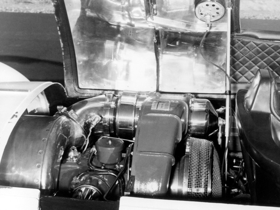 Mercedes Formula 1 двигатель