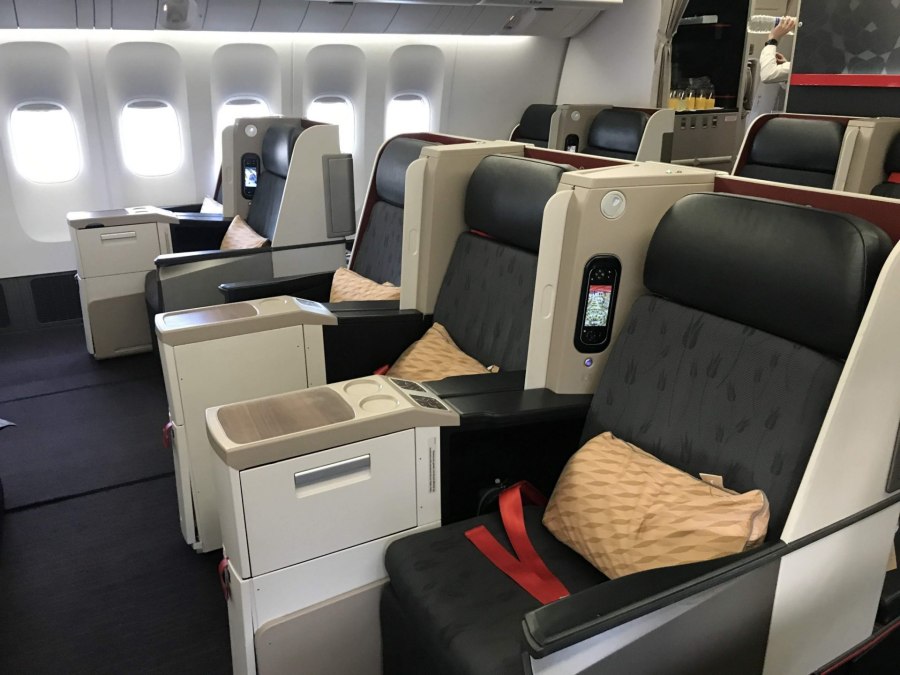 Boeing 777-300er Turkish Airlines салон