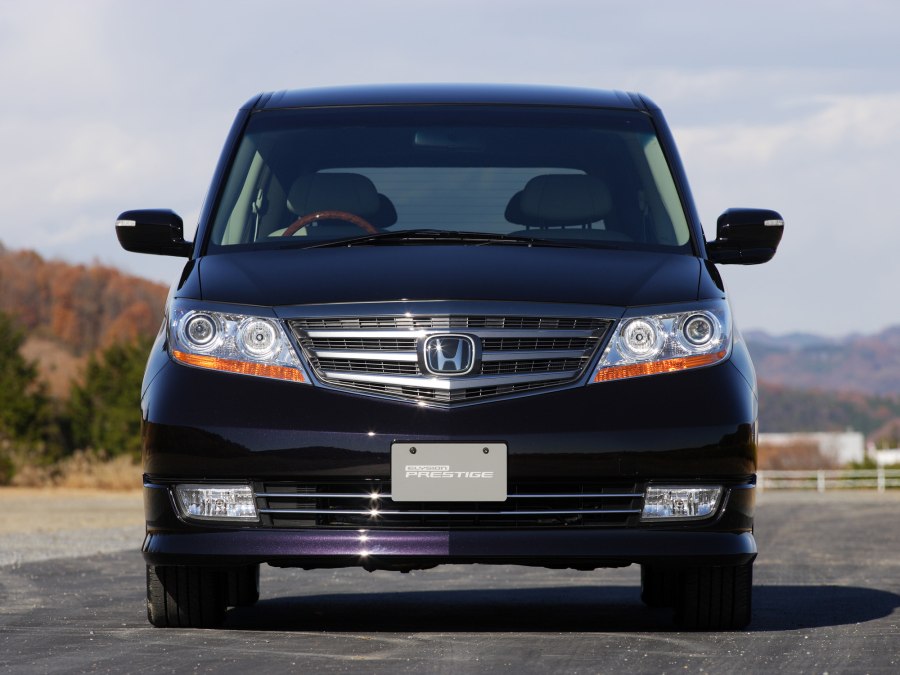 Honda Elysion Prestige 3.5
