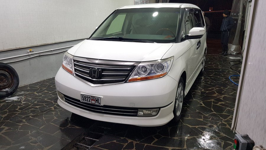 Honda Elysion Prestige 2007