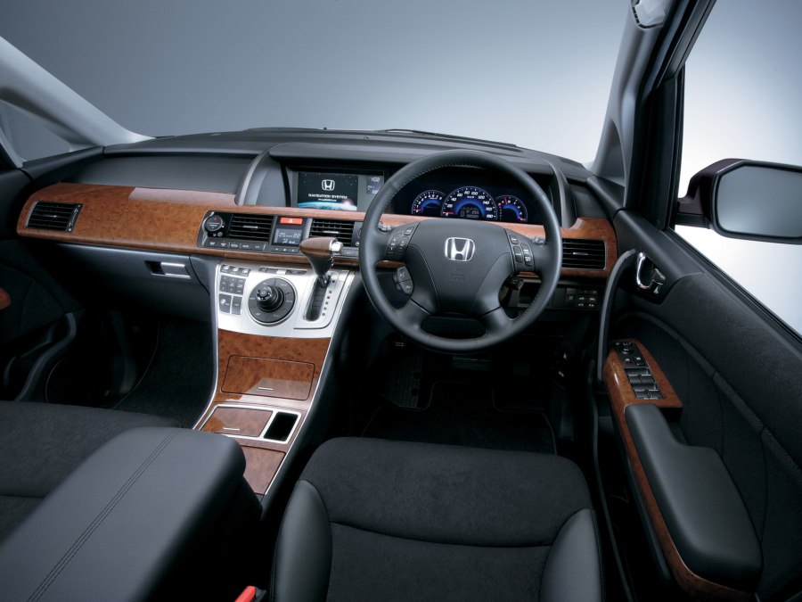 Honda Elysion 2012
