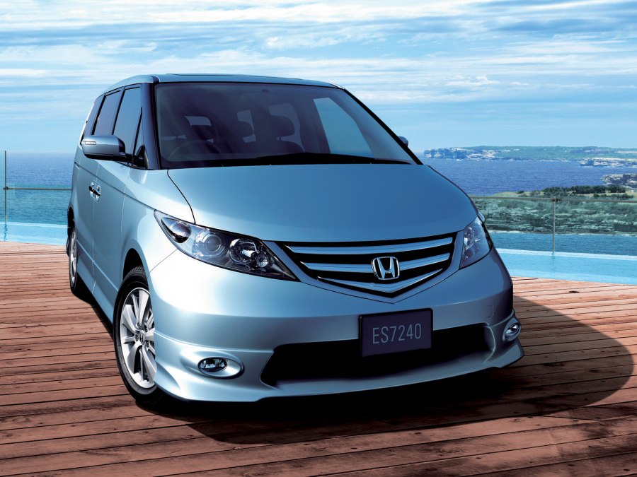Honda Elysion Prestige 2013