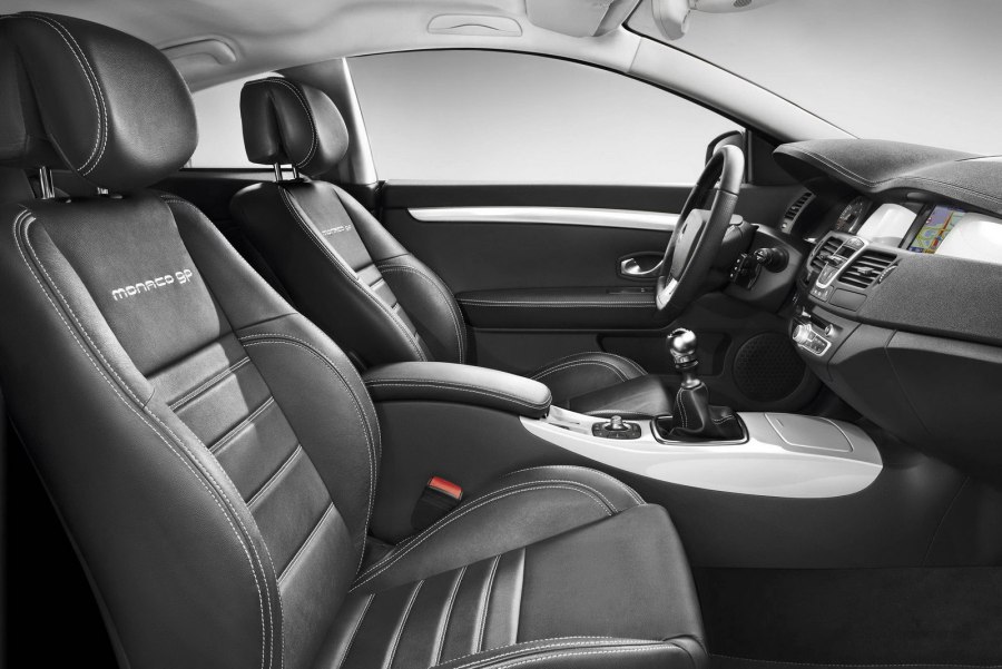 Renault Laguna Coupe салон