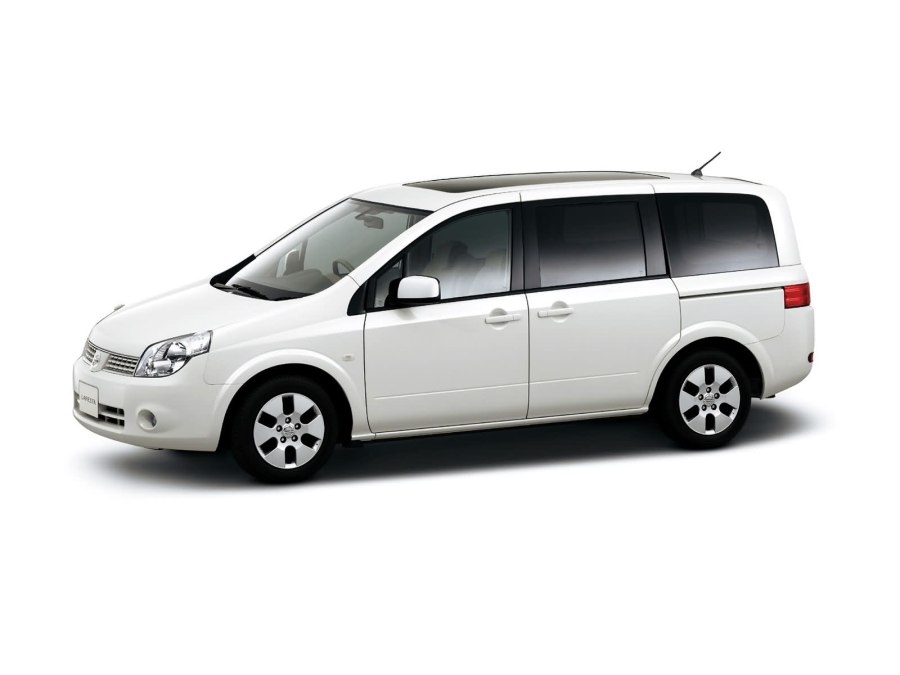 Nissan - Lafesta (12)