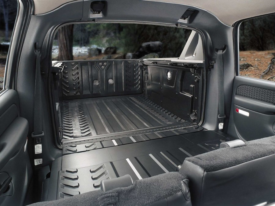 Chevrolet Avalanche 2002 салон