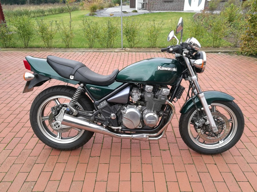 Kawasaki ZR 750