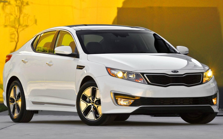 Kia Optima Hybrid 2012