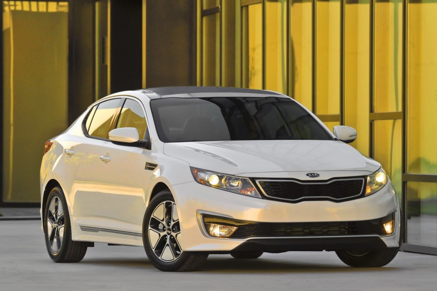 Kia Optima Hybrid 2012