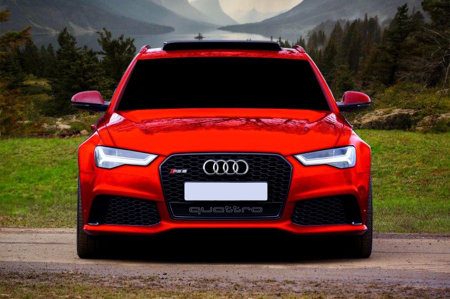 Ауди rs6 2020 красная