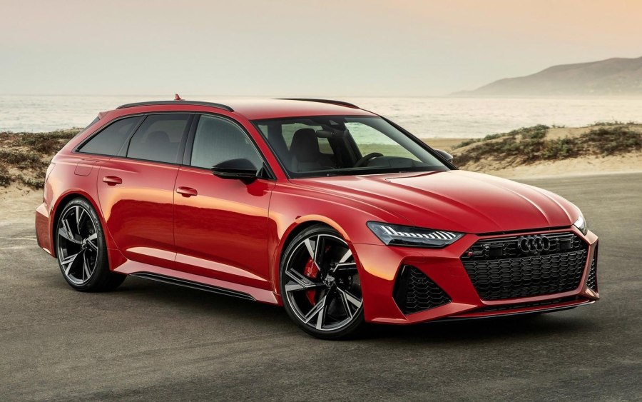 Ауди rs4 quattro