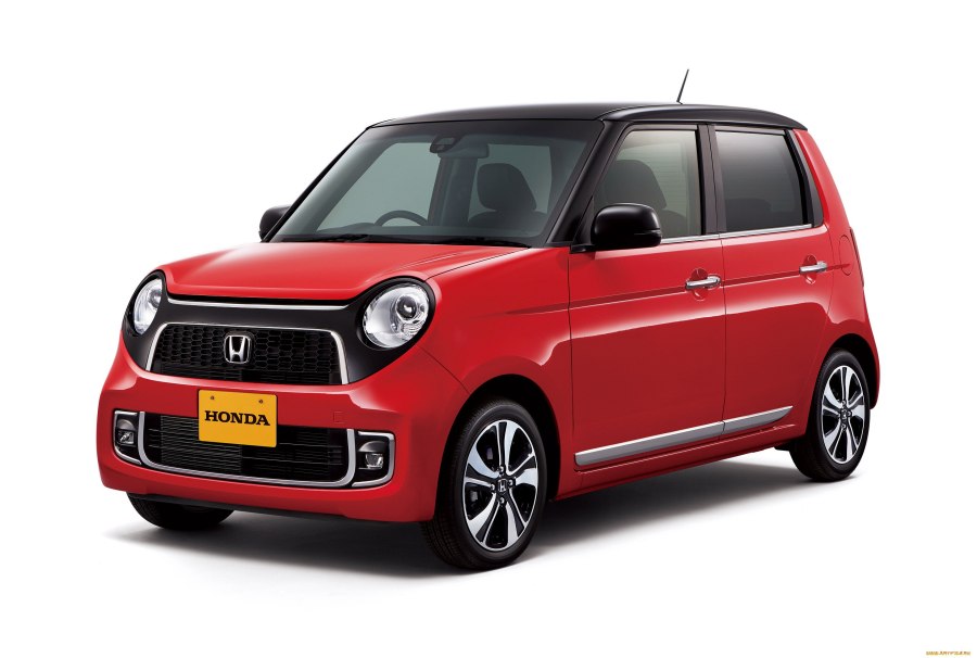 Honda n one Premium черная