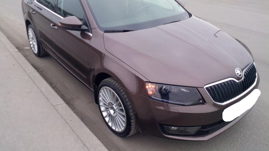 Skoda Octavia a7 коричневая универсал
